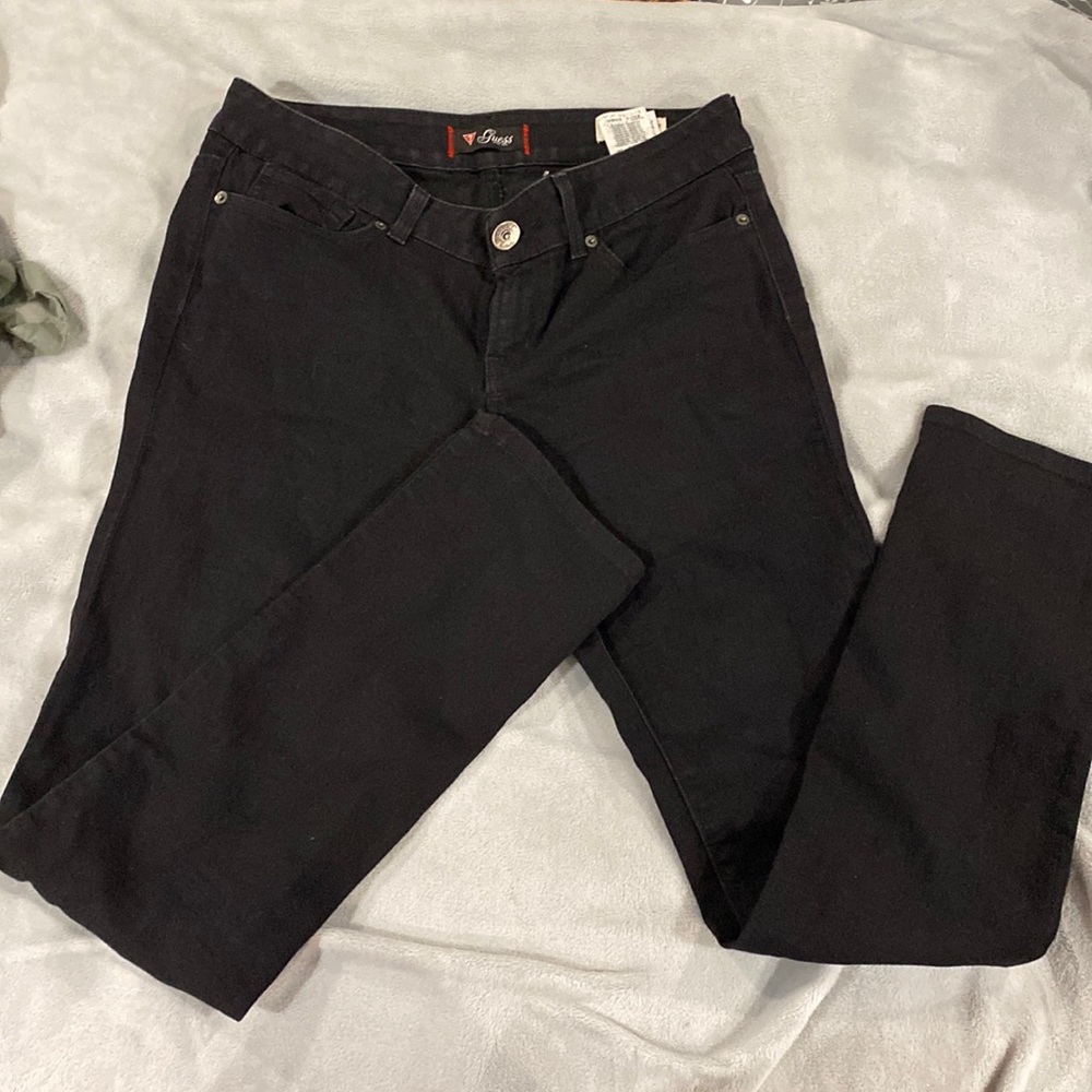Guess straight legged black jeans size 31